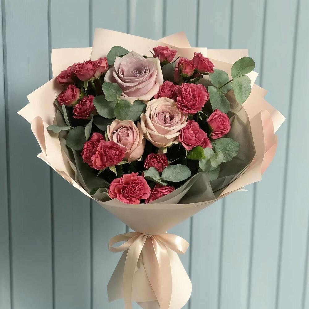 Букет цветов из: Гвоздики и Розы в Волжске