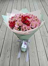 Букет цветов из:  Альстромерии #REPLACE_PRED# Волжске