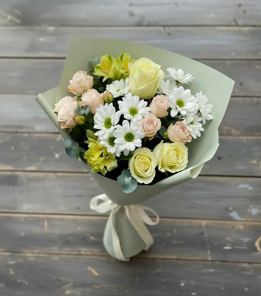 Букет цветов из: Альстромерии, Розы и Хризантемы в Волжске