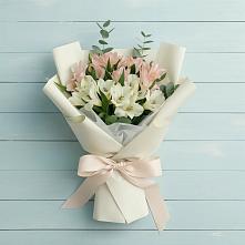 Букет цветов из:  Альстромерии #REPLACE_PRED# Волжске