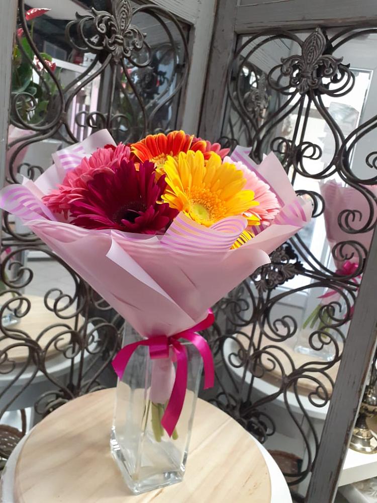 Букет цветов из: Герберы в Волжске