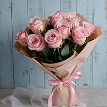 Букет цветов из:  Розы в Волжске