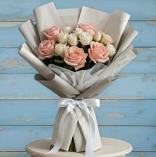 Букет цветов из:  Розы в Волжске