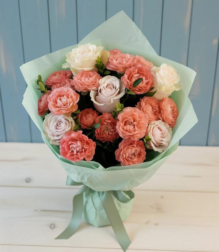 Букет цветов из: Розы в Волжске