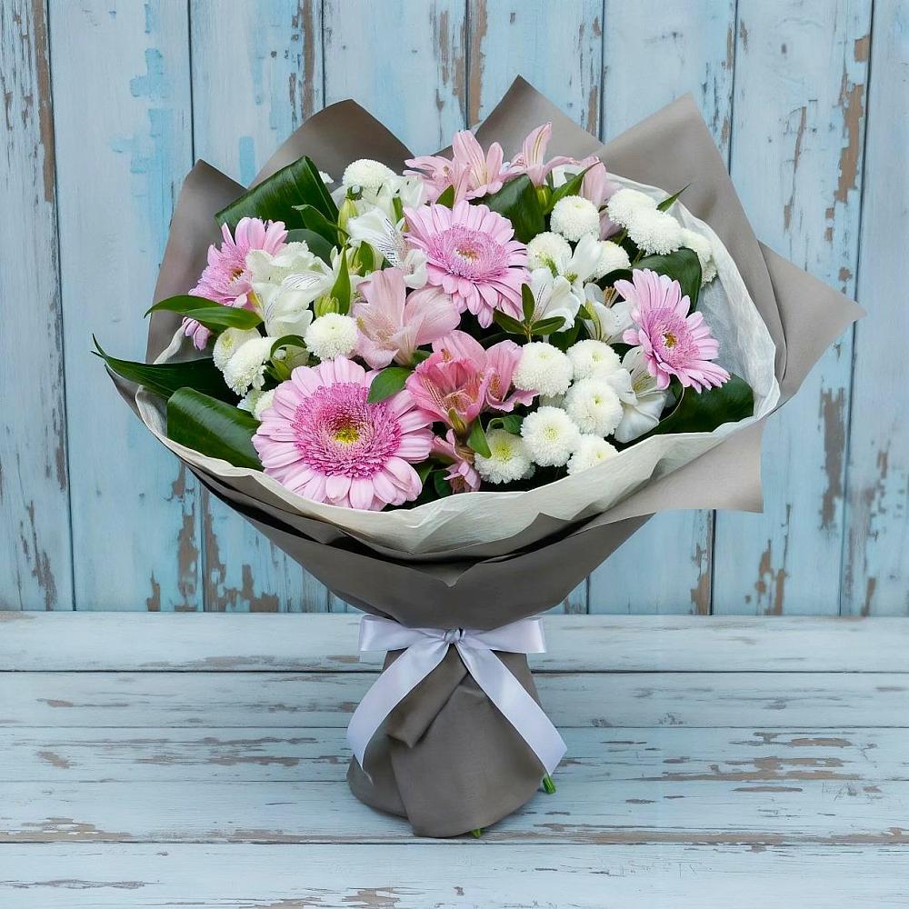 Букет цветов из: Герберы, Альстромерии и Хризантемы в Волжске