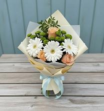 Букет цветов из:  Герберы, Розы и Хризантемы в Волжске